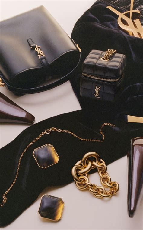 yves saint laurent sito uffciale|Saint Laurent Official Online Store .